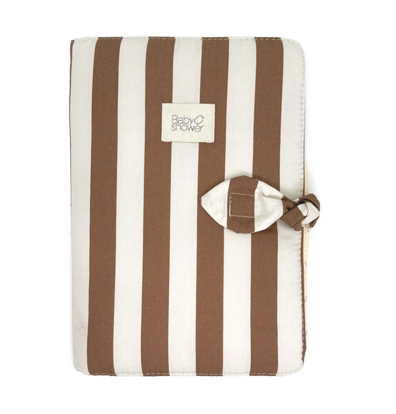 Protege carnet sante knot...